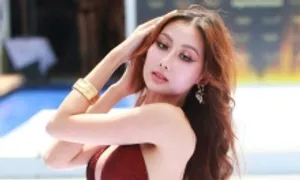 Quế Anh vào top diễn áo tắm đẹp tại Miss Grand International